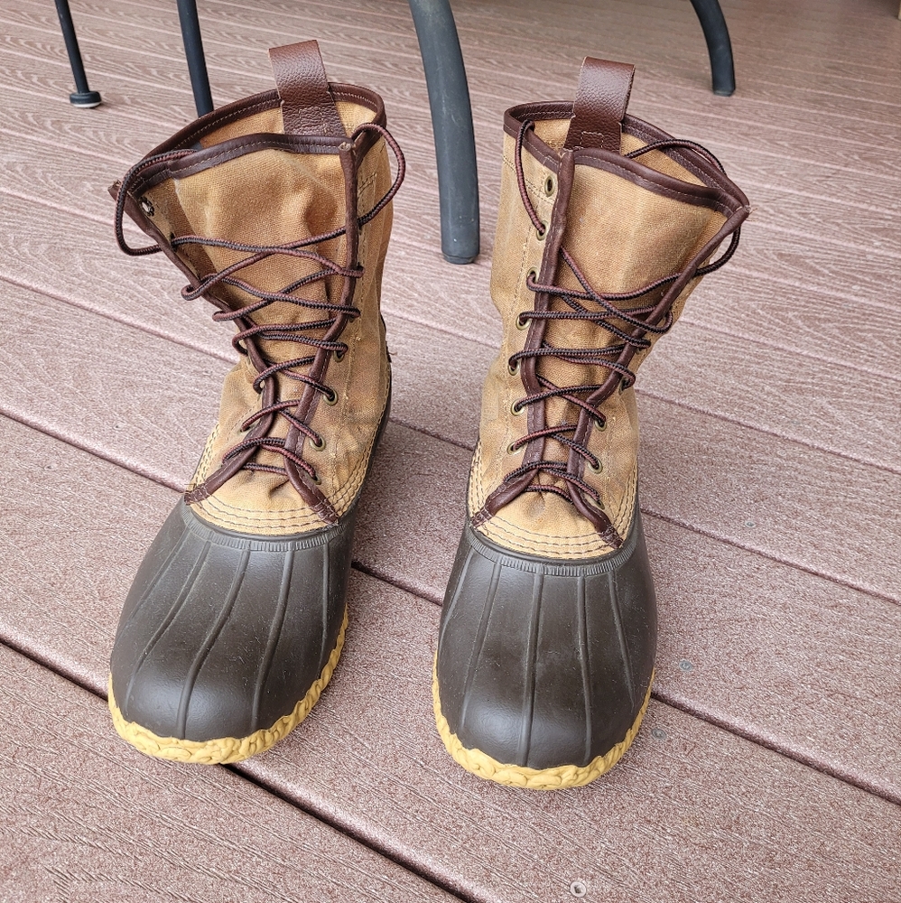 EUC L. L. Bean Waxed Canvas Duck Boots